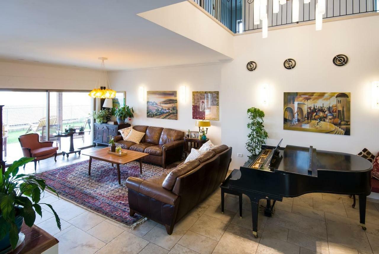 Villa Netofa Mitspe Netofa Екстериор снимка